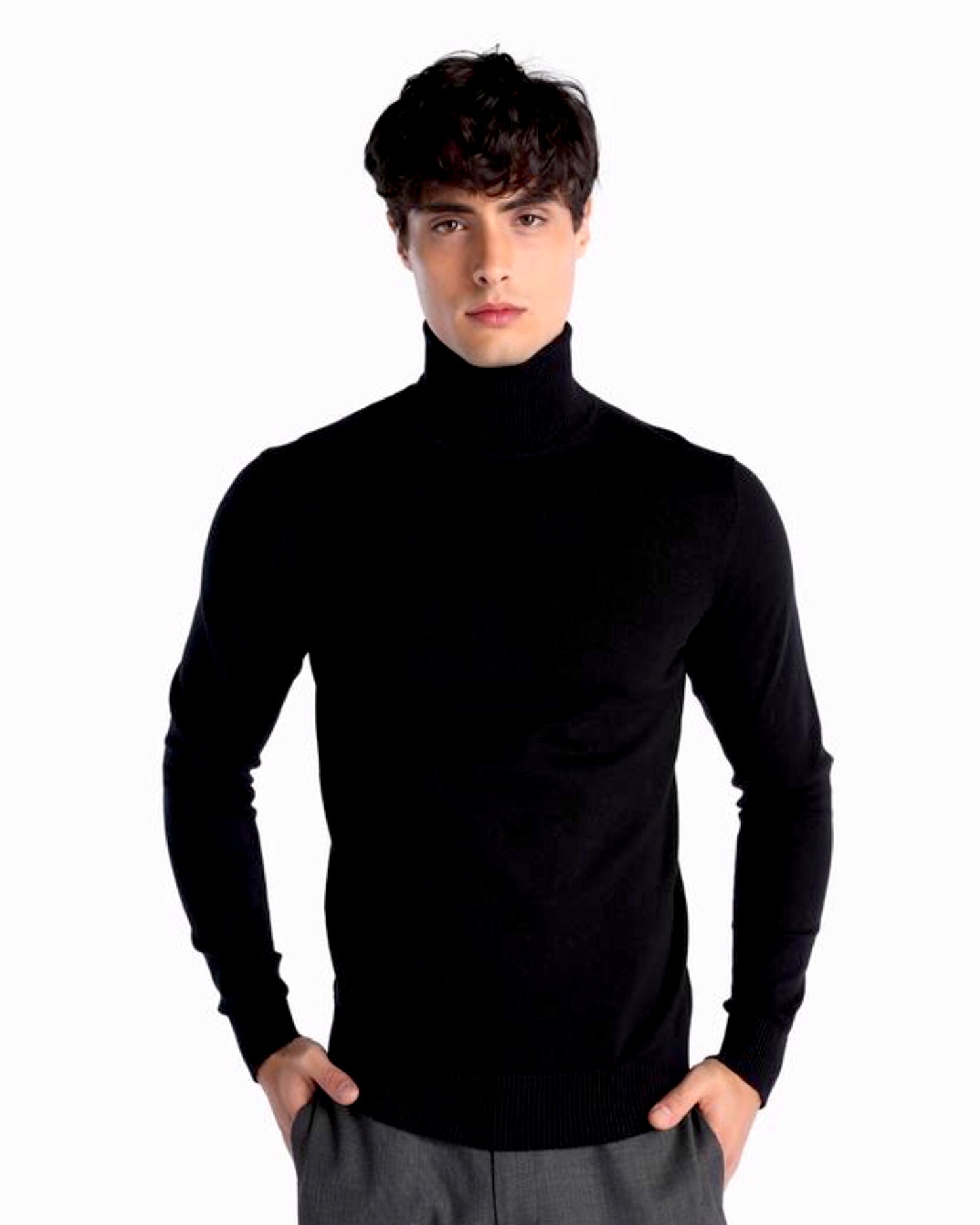 BLACK TURTLE NECK TOP - UNISEX