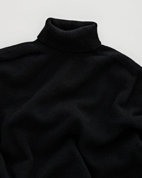 BLACK TURTLE NECK TOP - UNISEX