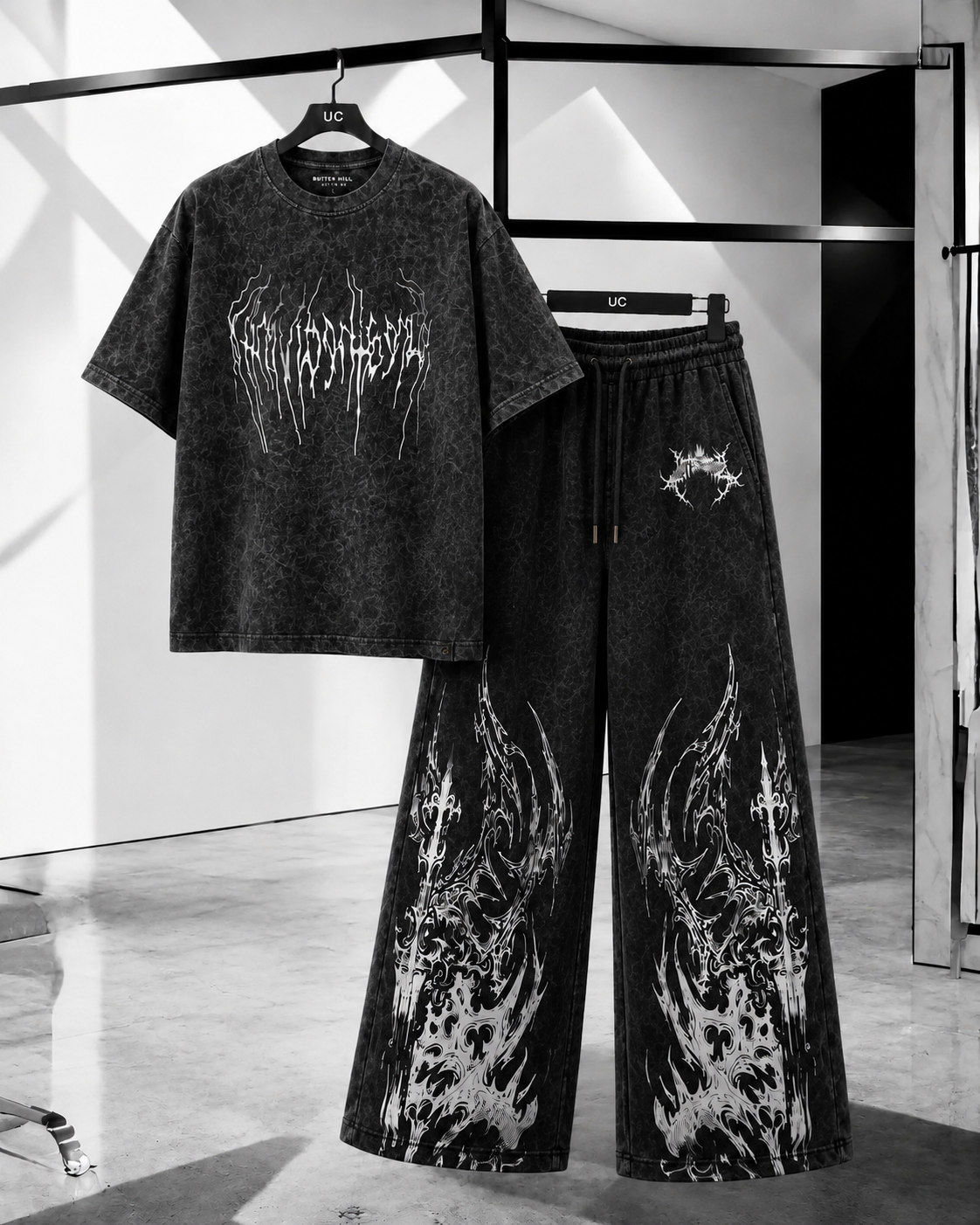 APEX CROWN THORN GRAPHIC CO-ORD SET
