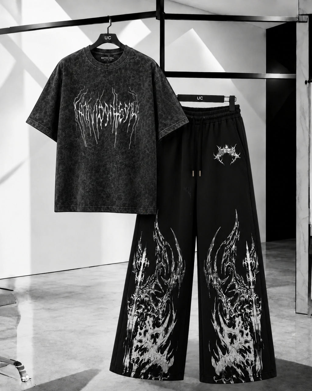 APEX CROWN THORN GRAPHIC CO-ORD SET