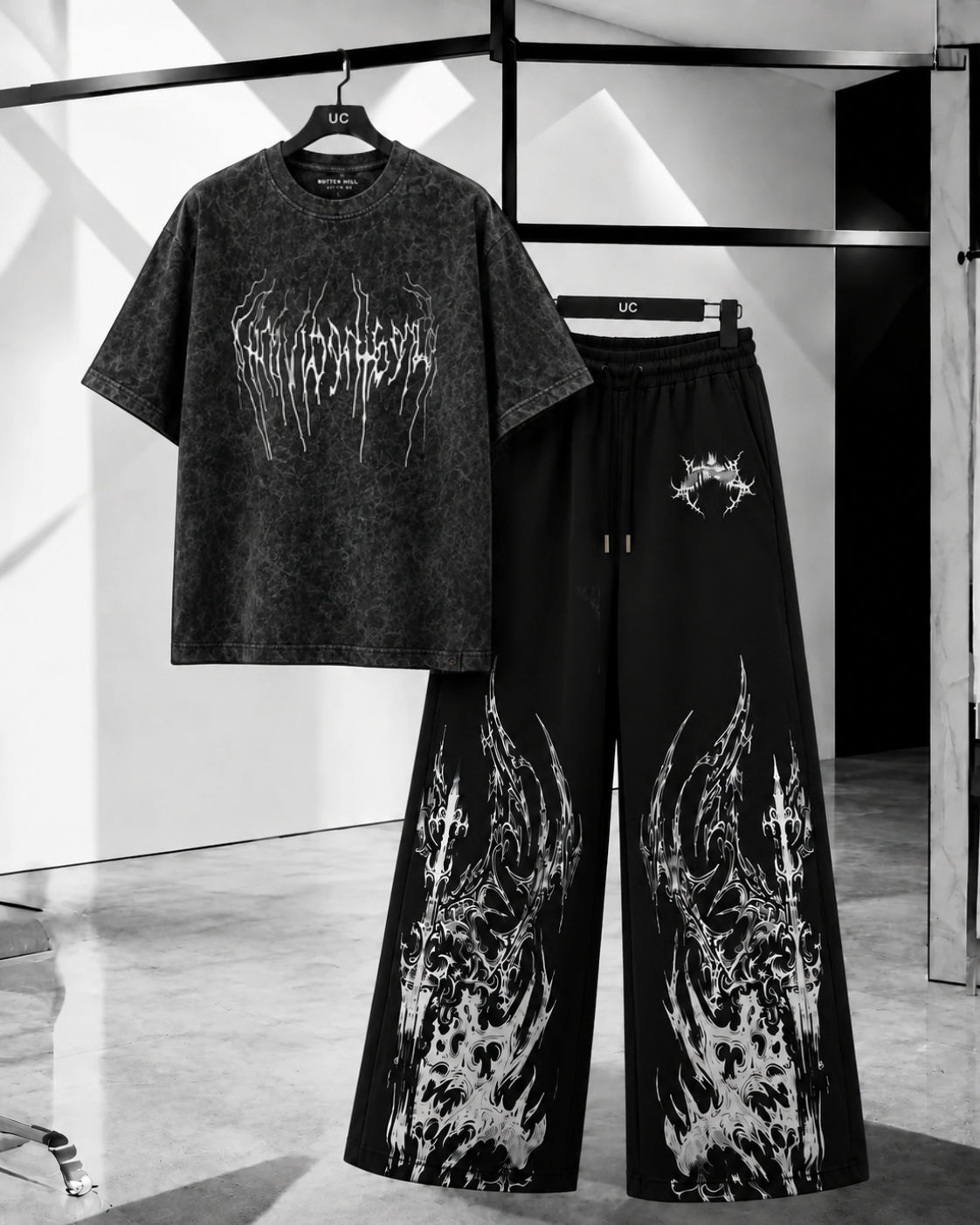 APEX CROWN THORN GRAPHIC CO-ORD SET