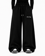 APEX WIDE-LEG TROUSER