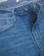 LIGHT BLUE NARROW FIT JEANS - MENS